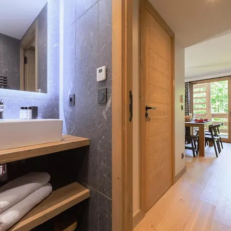 In With Stunning Mountain Views Apartment *