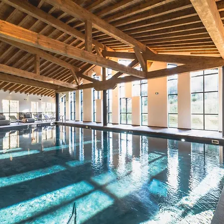 In With Stunning Mountain Views * Megeve